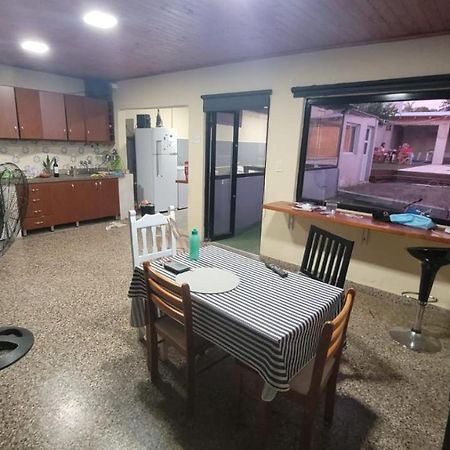 Habitacion Privada En Casa Particular Con Bano Y Espacios En Comun Compartidos- Precios Para 2 Personas 13000 Pesos Argentinos - 1 Persona 7500 Por Noche Concordia Exteriér fotografie