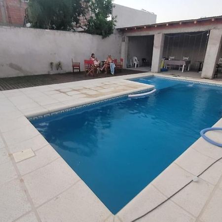 Habitacion Privada En Casa Particular Con Bano Y Espacios En Comun Compartidos- Precios Para 2 Personas 13000 Pesos Argentinos - 1 Persona 7500 Por Noche Concordia Exteriér fotografie